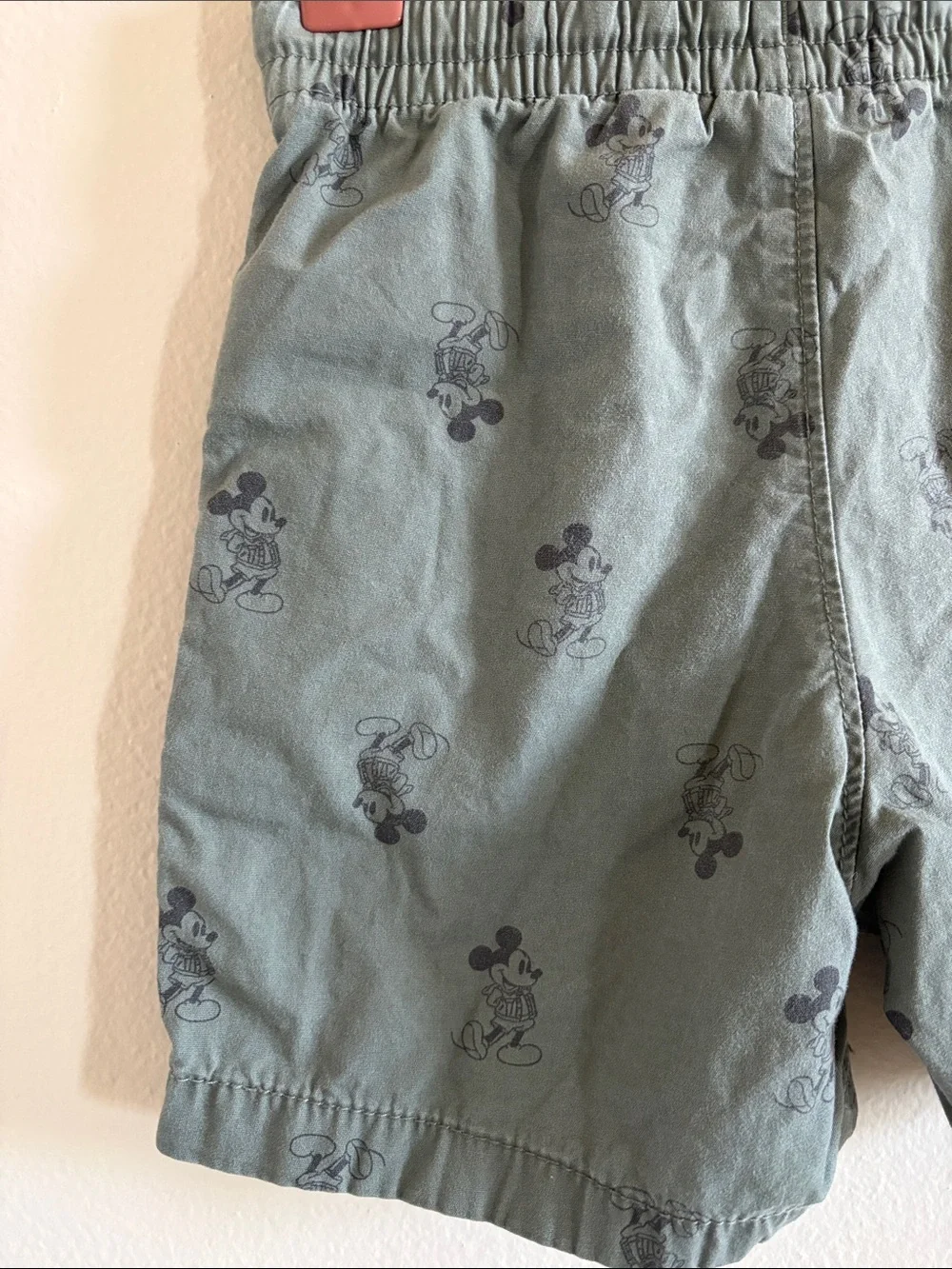 babyGap x Disney Mickey Mouse Pull-On Shorts 100% Cotton - Size 2T